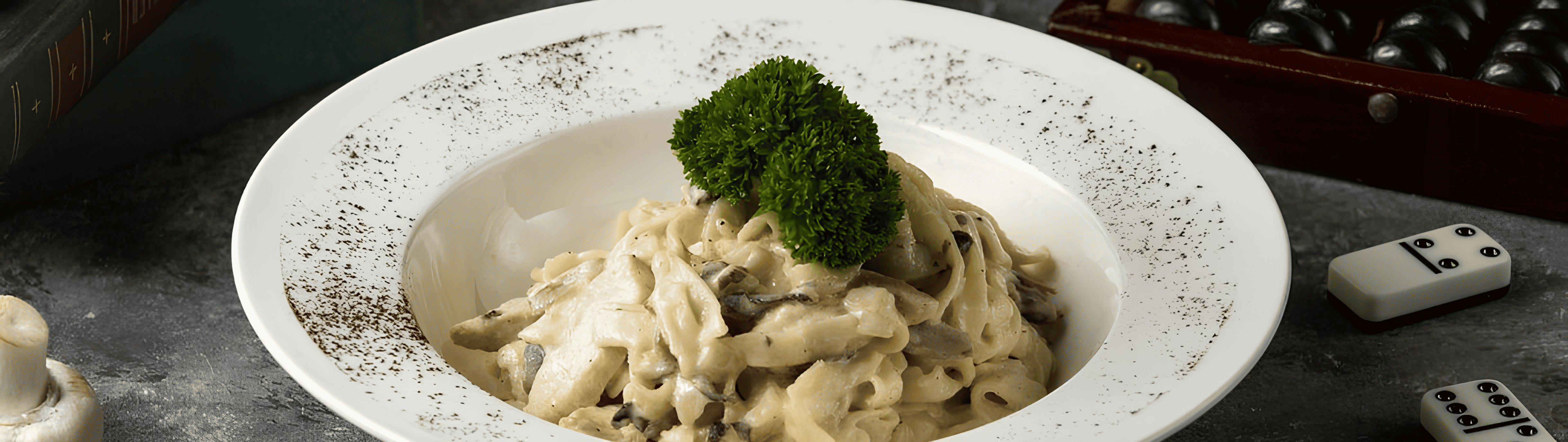 Kremalı Mantarlı Fettuchini