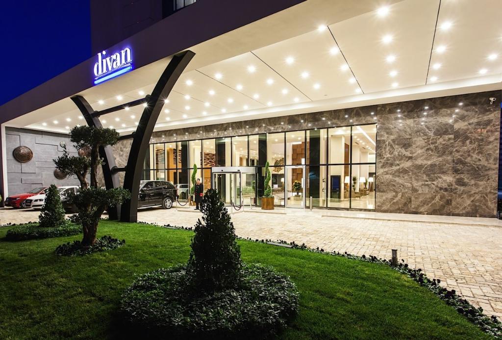 Divan Hotel
